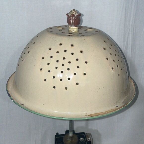 Vintage Polaroid camera lamp - Picture 7 of 9